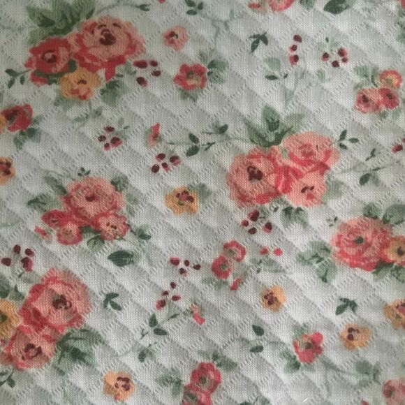 Laura Ashley | Baby Girls Pink & White Floral Print Sleeper | Size 0-3 Mos - Picture 8 of 9